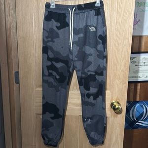 “GOOD VIBES” Camo Sweatpants